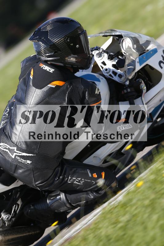 /55 20.09.2025 Speer Racing ADR/Gruppe weiß/219